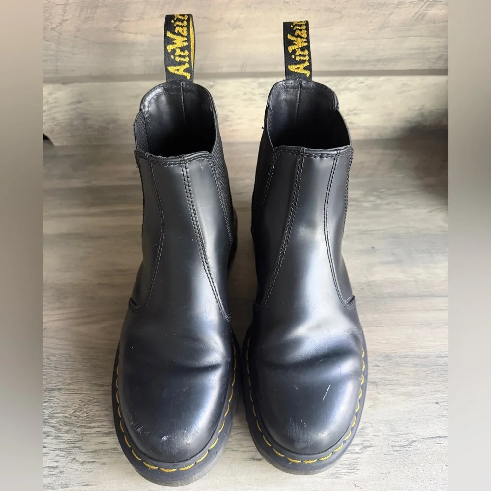 Doc Martens 2976 Smooth Leather Platform Chelsea Boots Men’s Sz 8 Women’s 9.5 - Picture 5 of 8